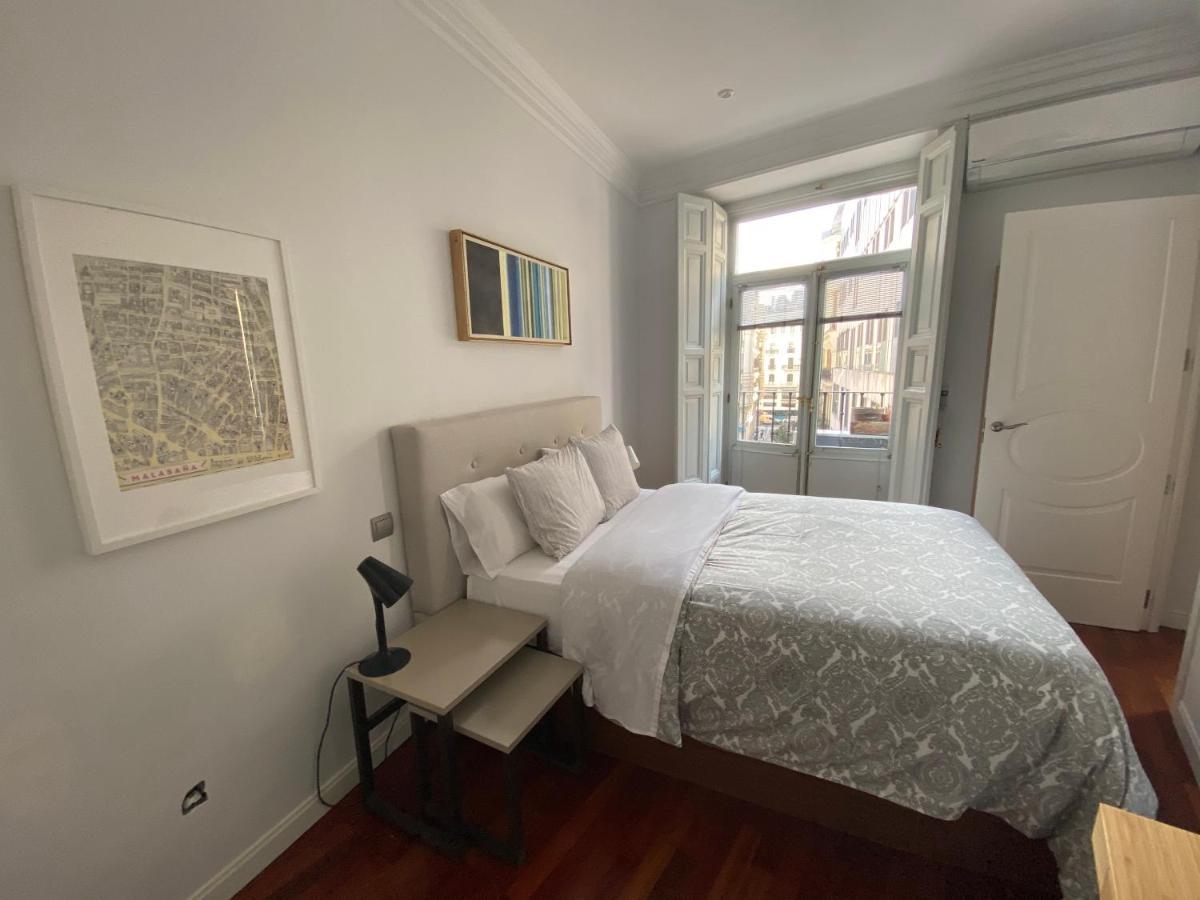 I19 - One Bedroom Apartment Madrid Extérieur photo